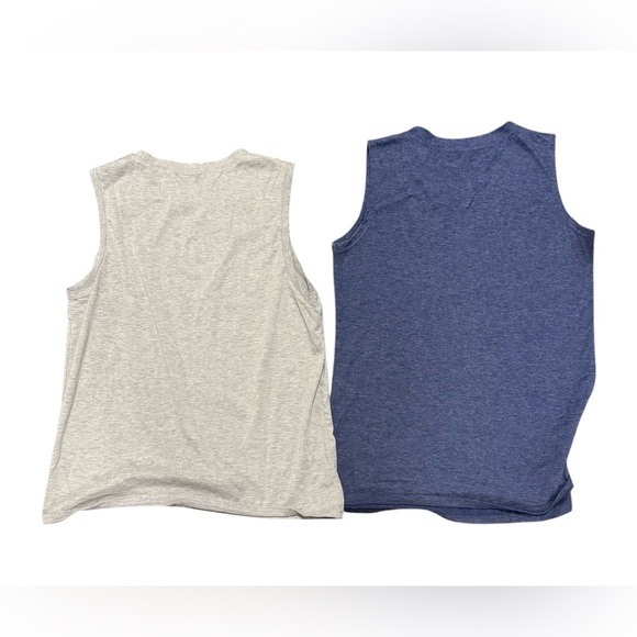 2 Medium Fun Tanks - Picture 2 of 2